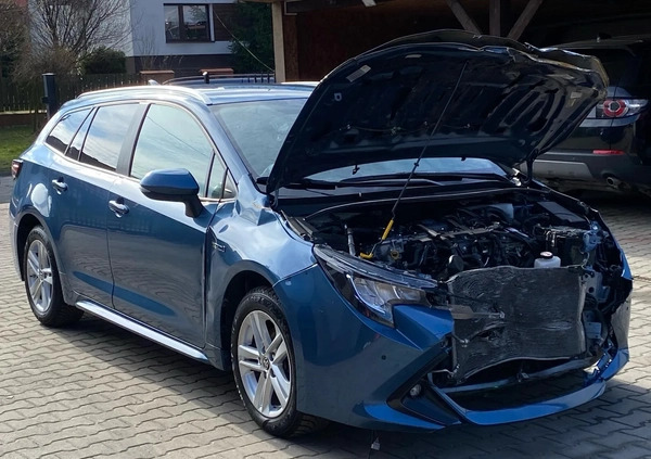 Toyota Corolla cena 38900 przebieg: 53000, rok produkcji 2020 z Hel małe 191